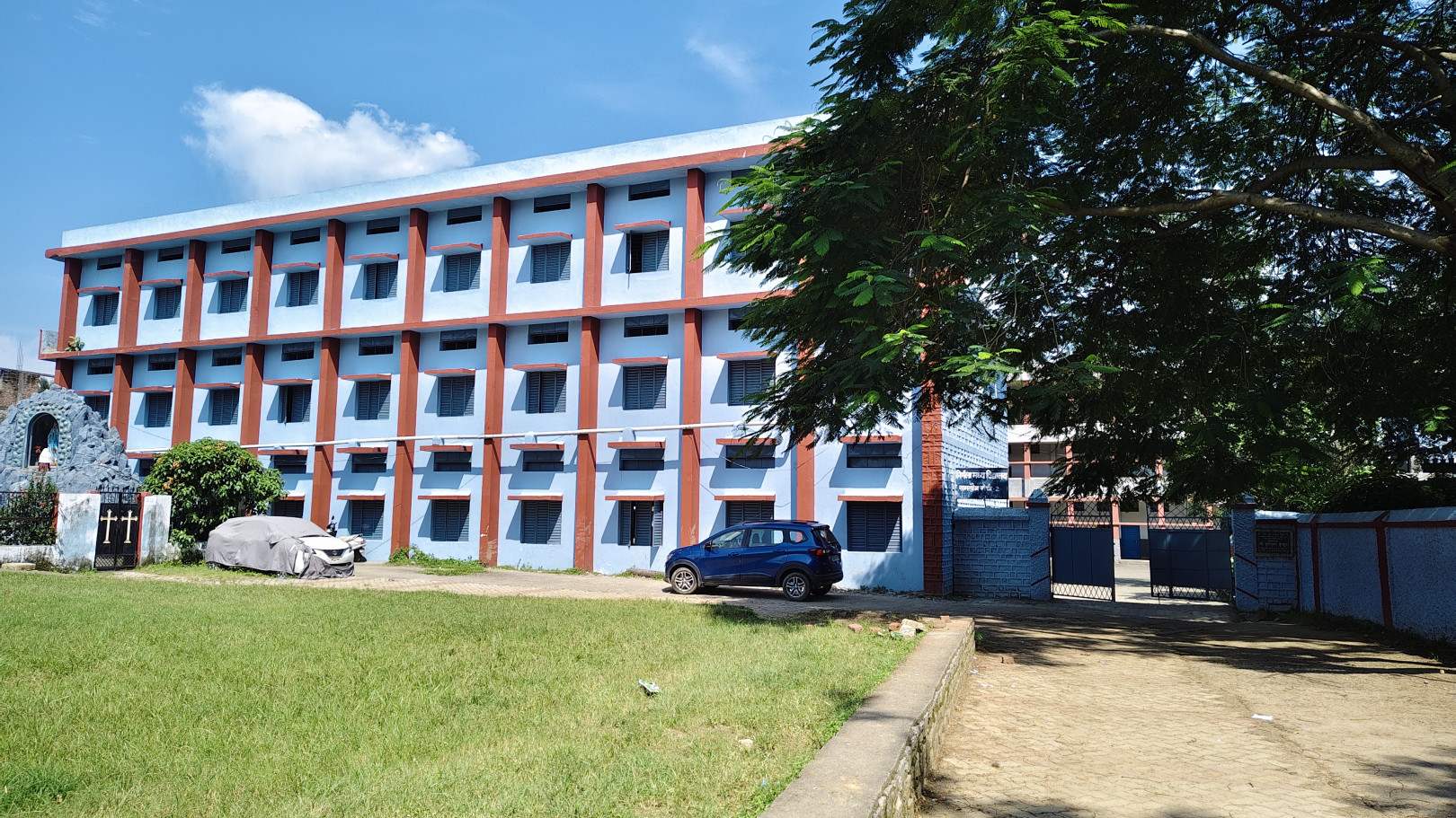 Company-Image
