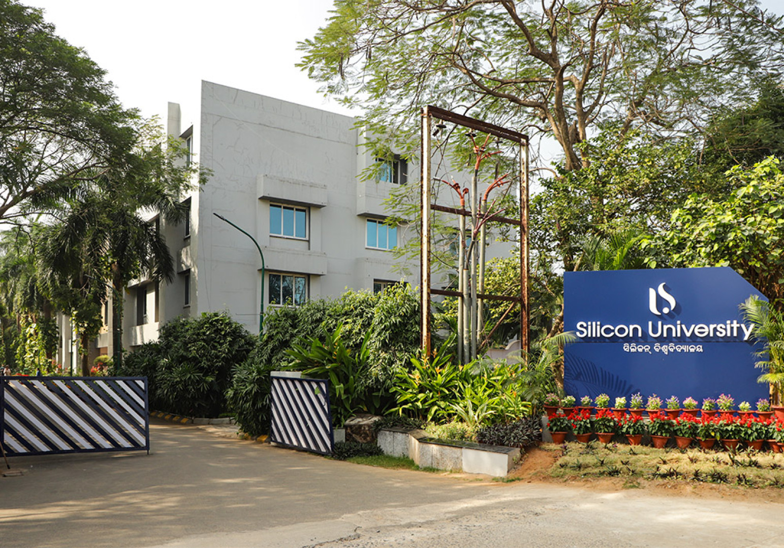 Company-Image
